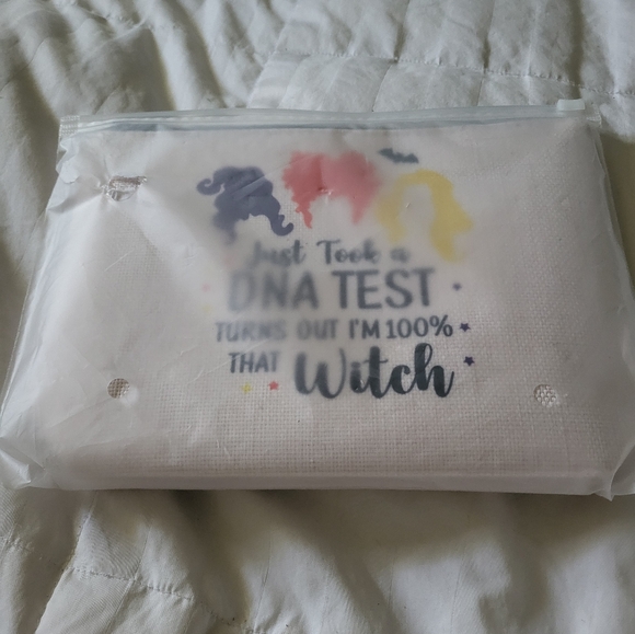 Hocus Pocus Makeup bag *brand new* - Picture 2 of 2